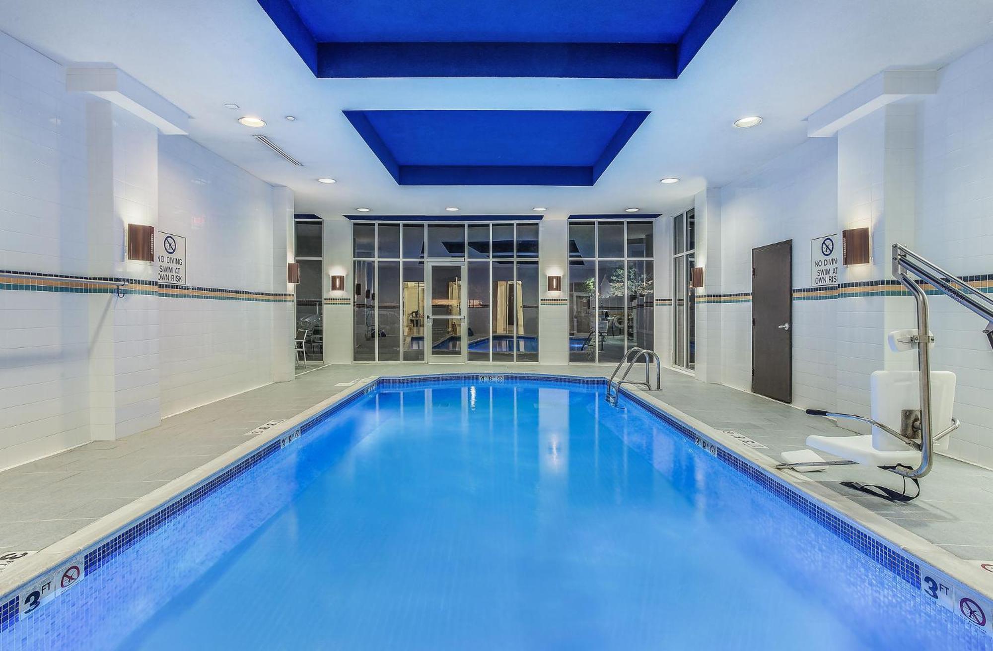 Holiday Inn Louisville Airport - Fair/Expo By Ihg מראה חיצוני תמונה