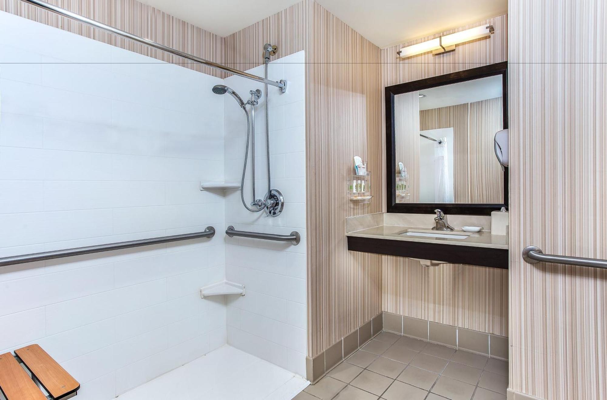 Holiday Inn Louisville Airport - Fair/Expo By Ihg מראה חיצוני תמונה